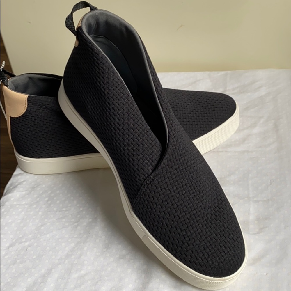 New womens size 10 Under Armour shoes/ slipons